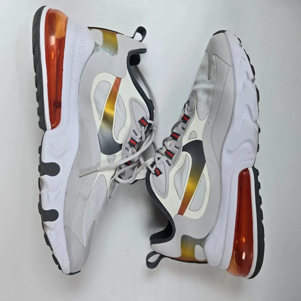 Nike Air Max 270 React Mens 11 White Grey Red CD6615-100 Sneakers Running Shoes